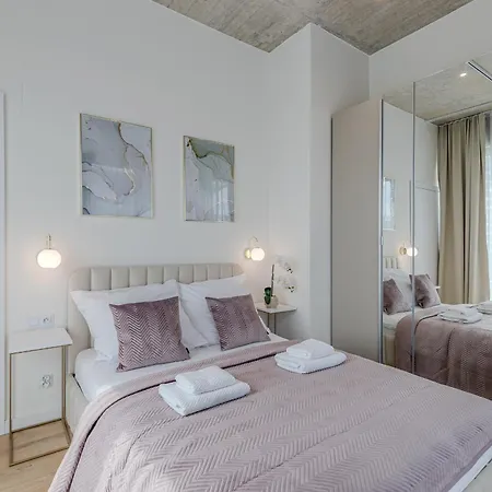 River Premium C Апартаменты