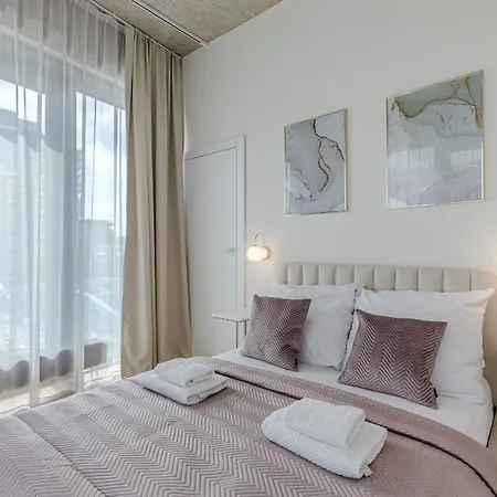 River Premium C Апартаменты *